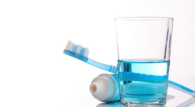 Medicated Mouthwashes May Help to Reduce Oral Mucositis-Related Pain