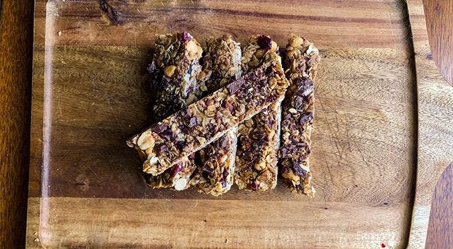 Cooking with CURE: Homemade Granola Bars Recipe