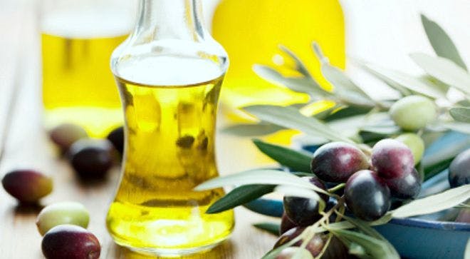 Mediterranean Diet Associated With Lower Risk of Bladder Cancer
